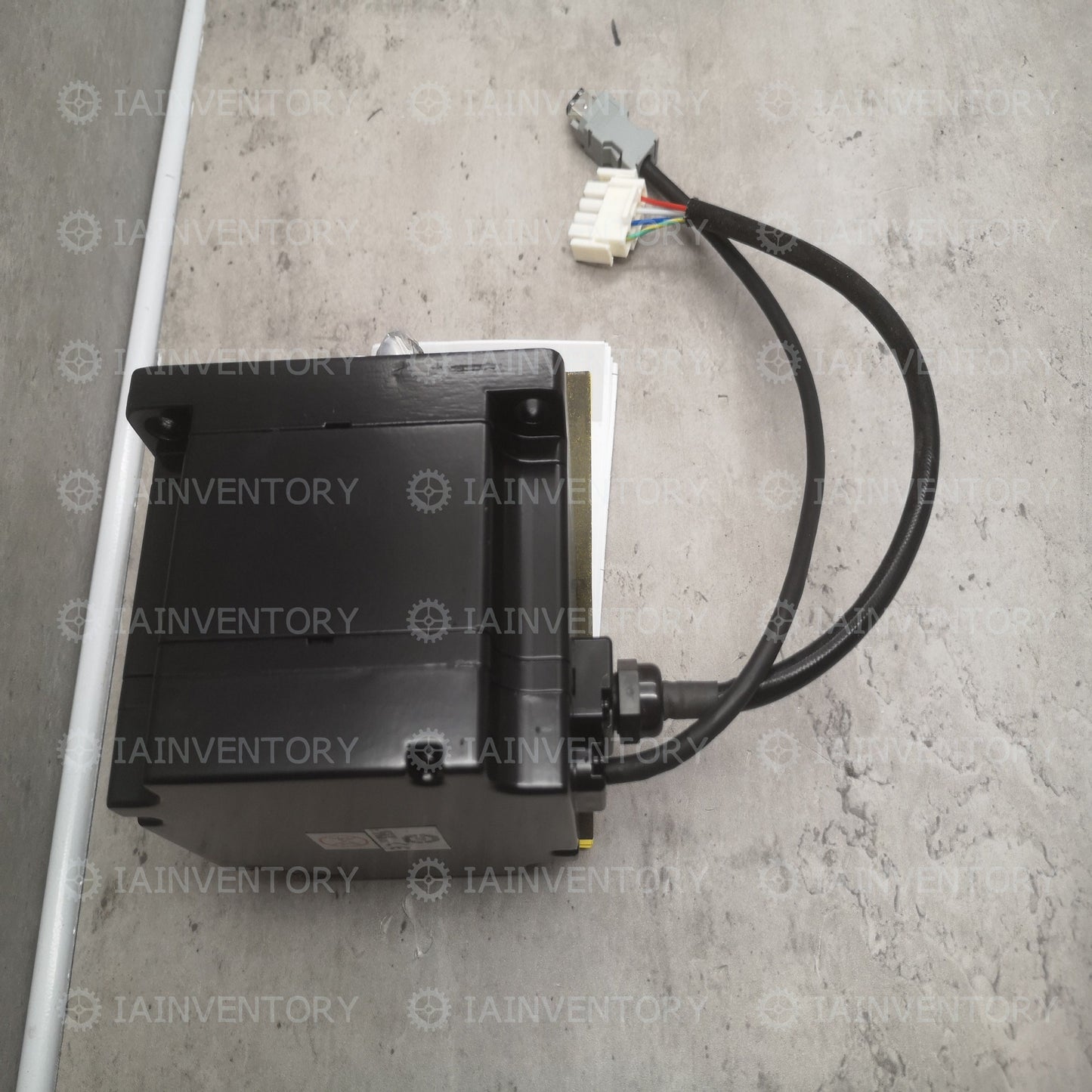 Yaskawa servo motor SGMPH-08A1A21