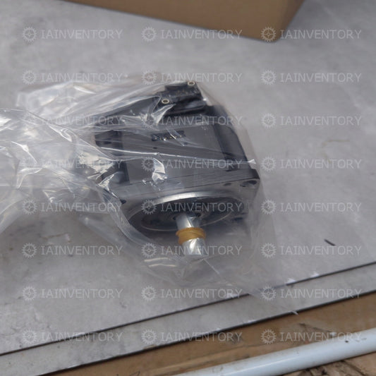 Yaskawa servo motor SGMPS-01ACA21