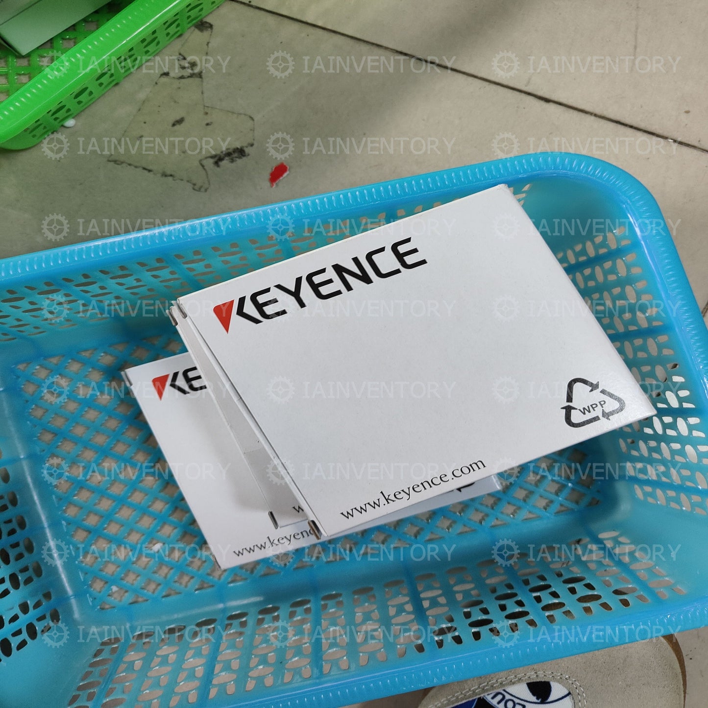 KEYENCE PLC SH-809
