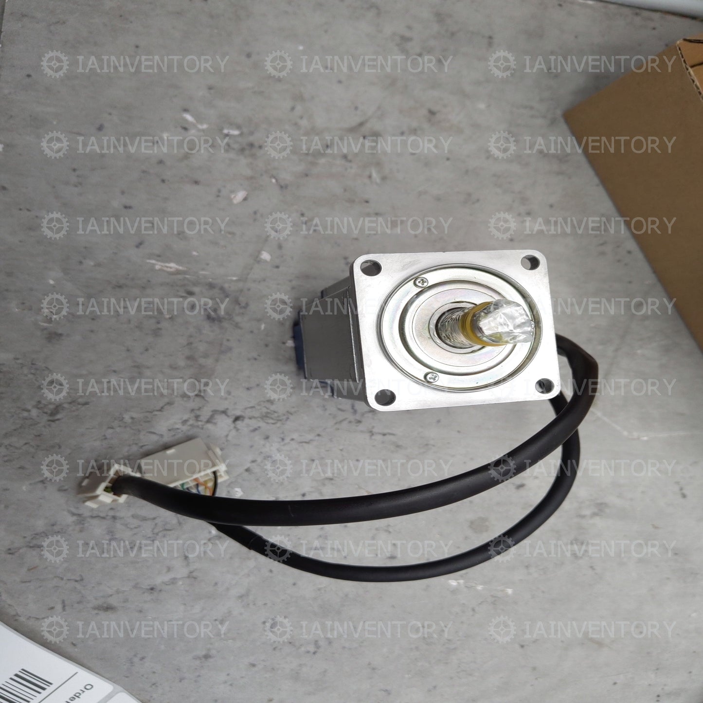 Yaskawa servo SJME-04AMA41