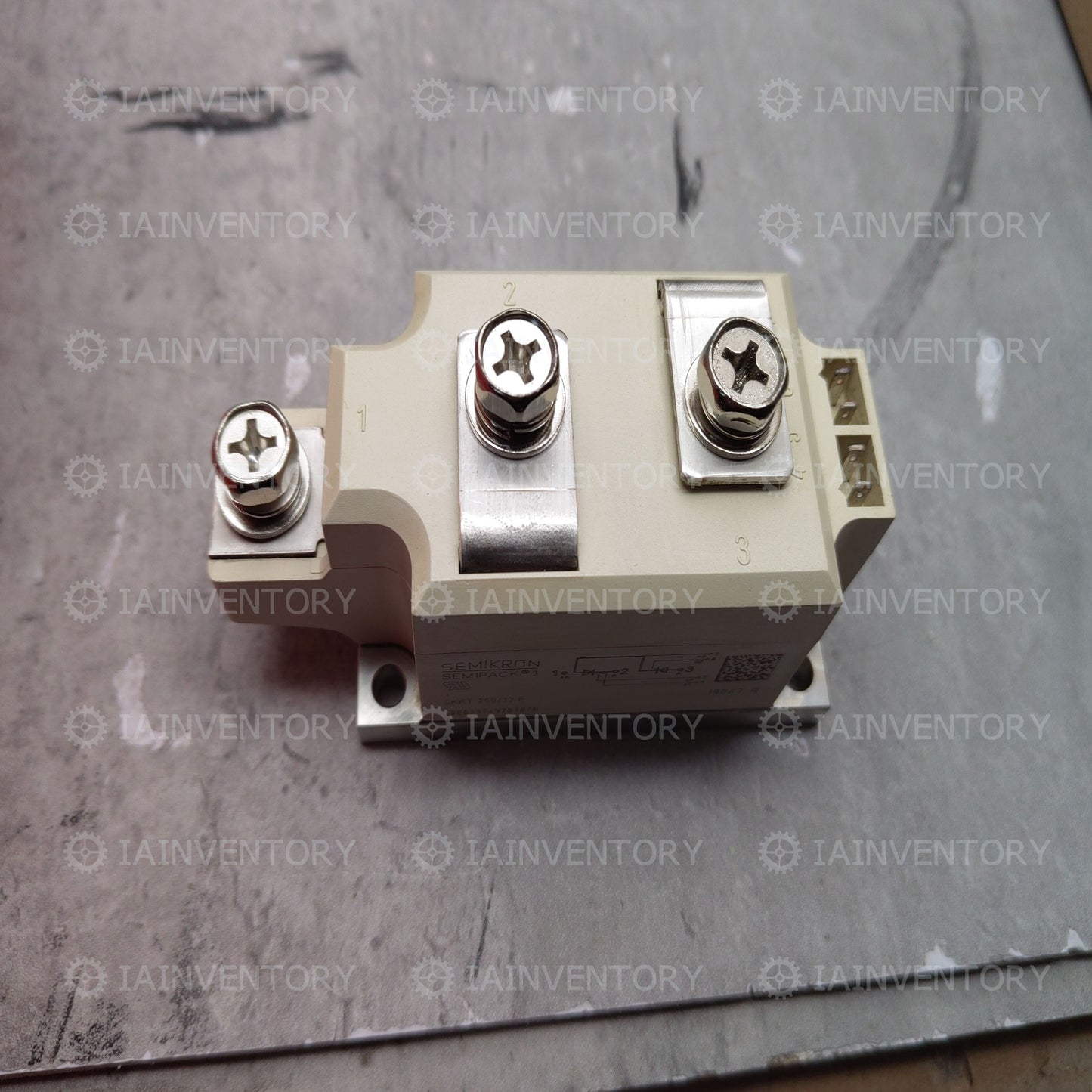 1PCS SEMIKRON SKKT250/12E SKKT25012E SKKT250-12E MODULE