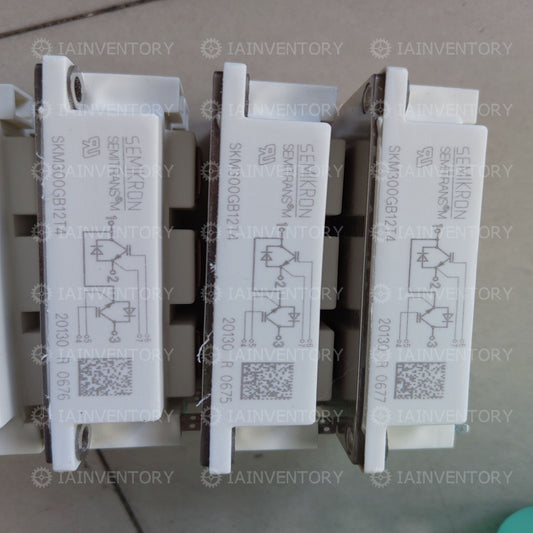 1PCS power supply module SEMIKRON SKM300GB12T4