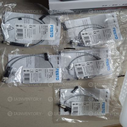 Festo SMT-10M-PS-24V-E-0,3-Q-M8D 551376