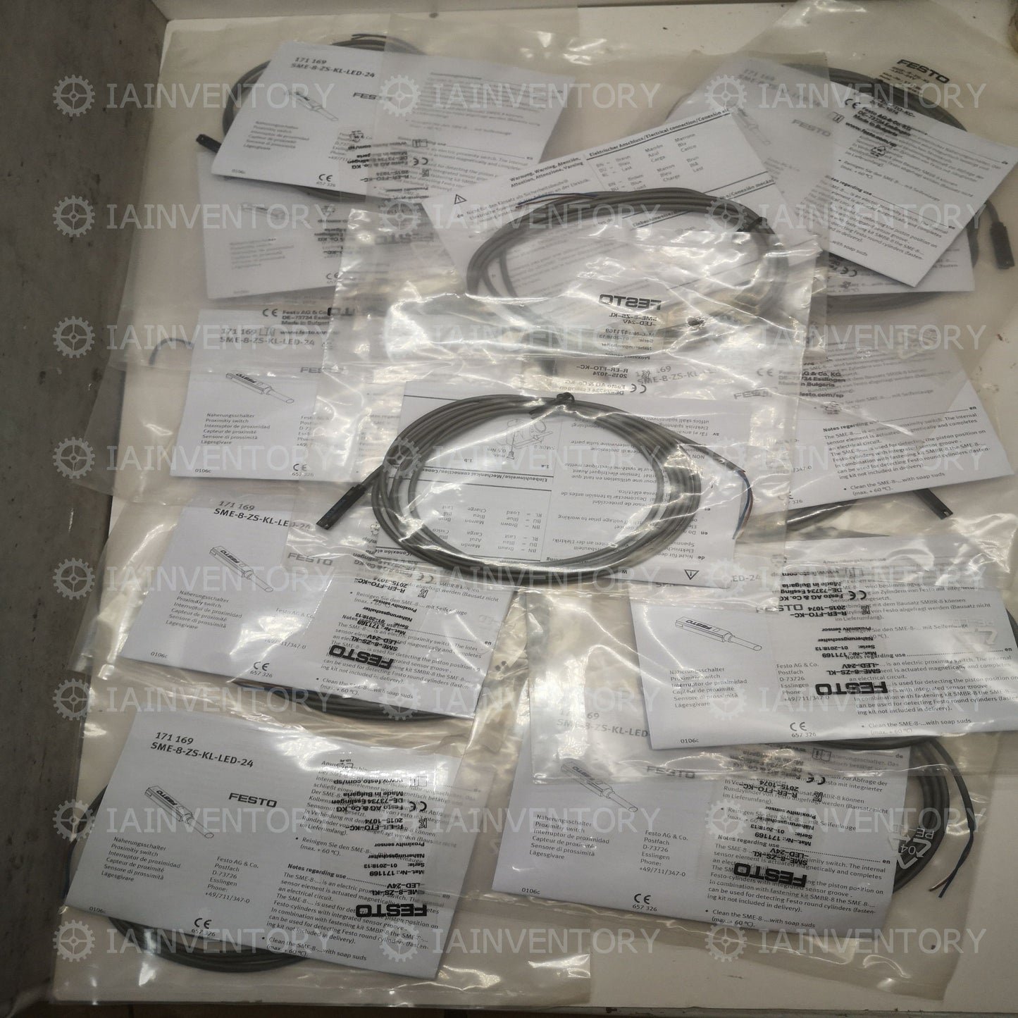 FESTO SMT-8-PS-K-LED-24-B 175436 Proximity Switch