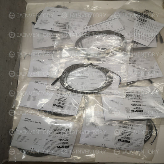 FESTO SMT-8-PS-K-LED-24-B 175436 Proximity Switch