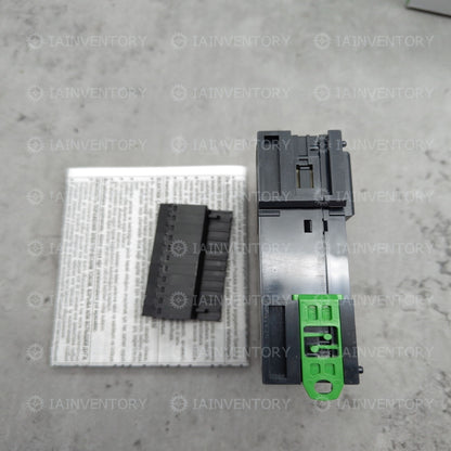 Schneider module TM3DQ8T