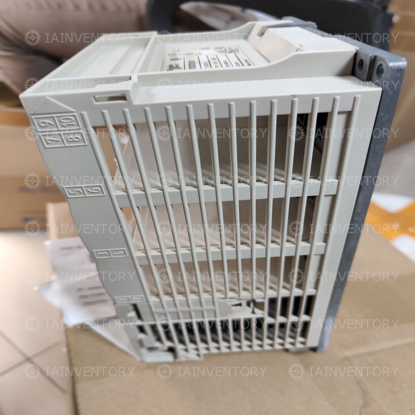 TSX3721001 Schneider