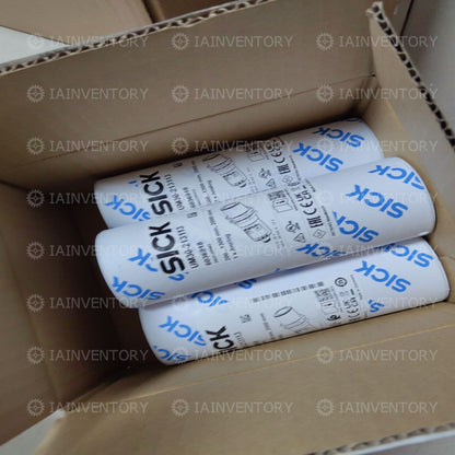 SICK UM30213113 UM30-213113 ULTRASONIC SENSOR 0-10V 4-20 mA