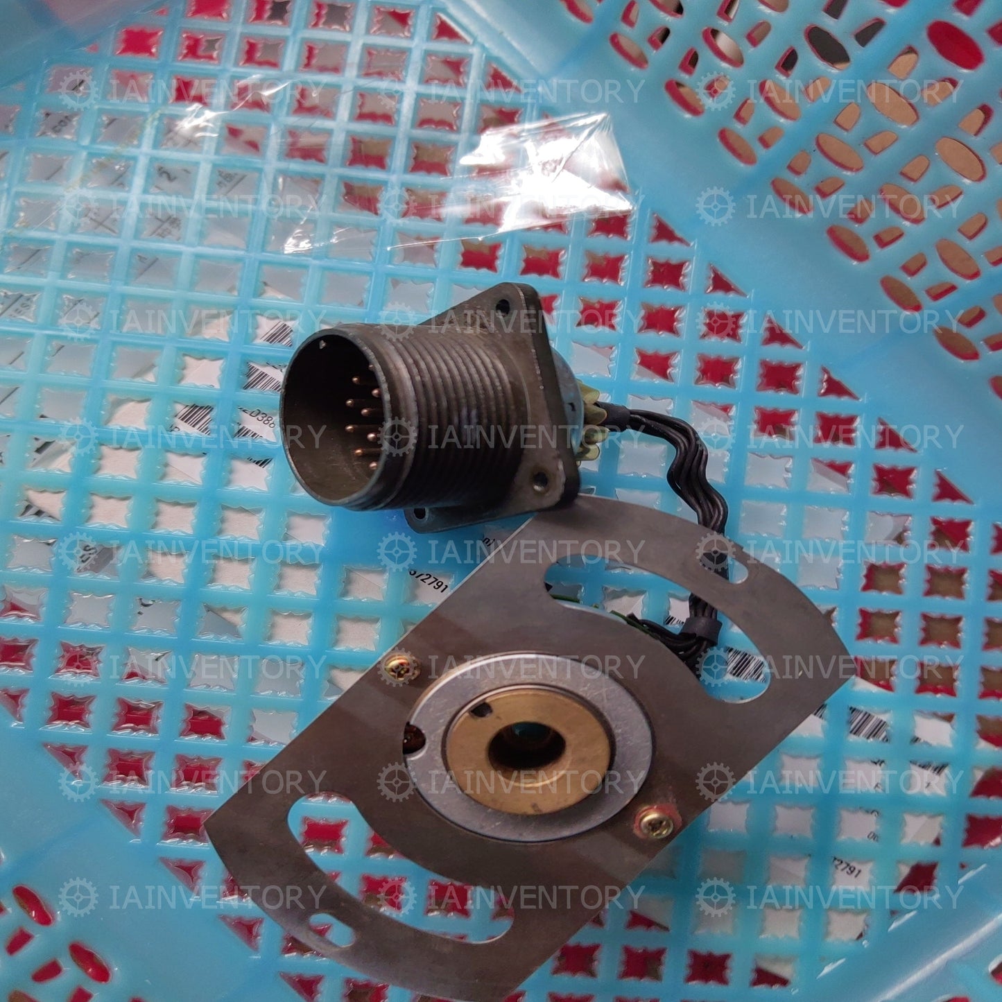 1 unit Yaskawa Electric Encoder UTOPH-81AVF Test & good working