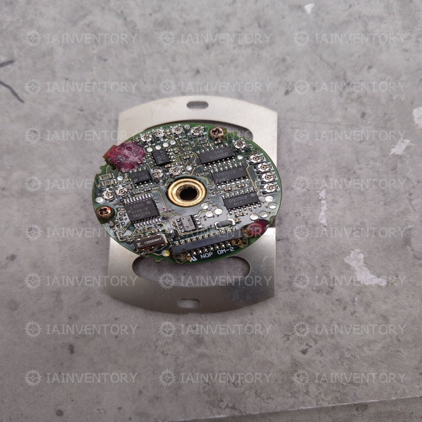 1 unit Yaskawa Electric Encoder UTOPH-81AVF Test & good working