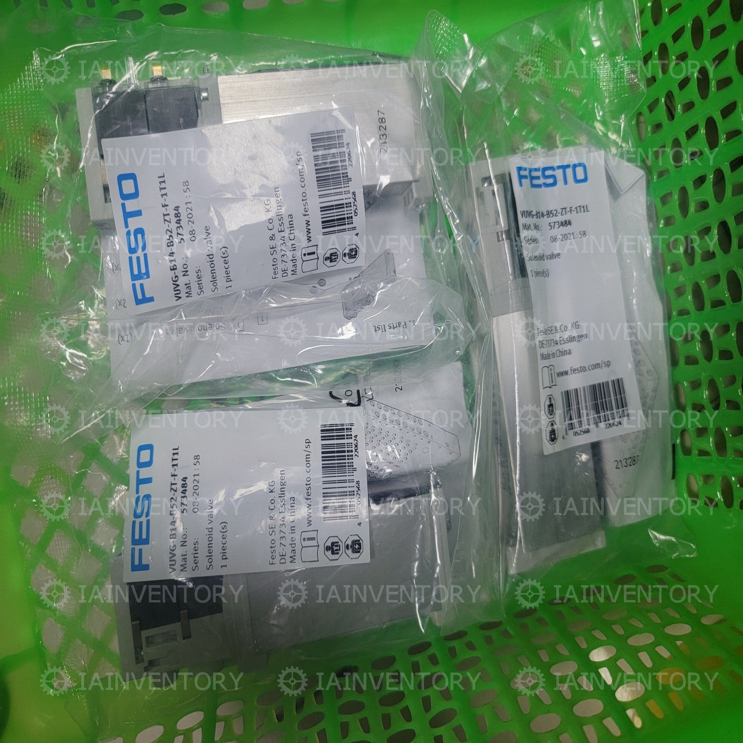 Festo VUVG-B14-B52-ZT-F-1T1L Solenoid Valve 573484