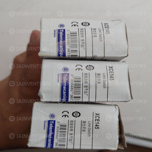 Schneider Telemecanique Limit Switch XCE-145 Programmable Logic Controller