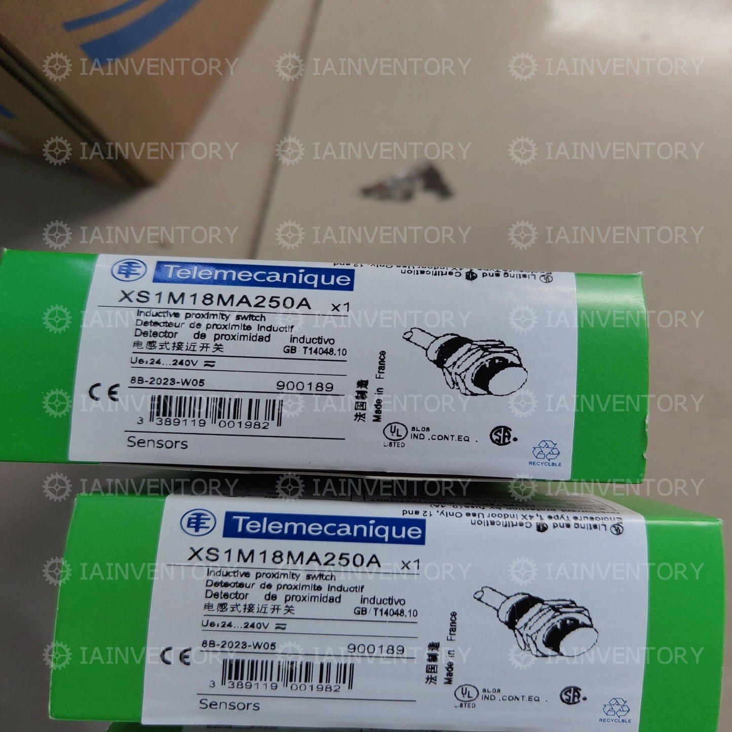 Schneider XS1M18MA250A