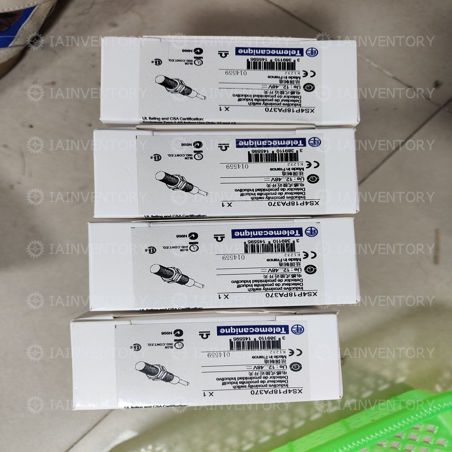 Schneider XS4P18PA370