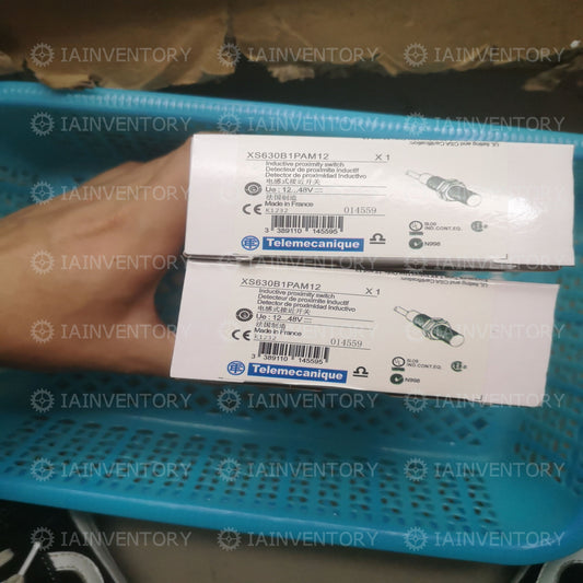 Schneider Proximity switch sensor XS630B1PAM12