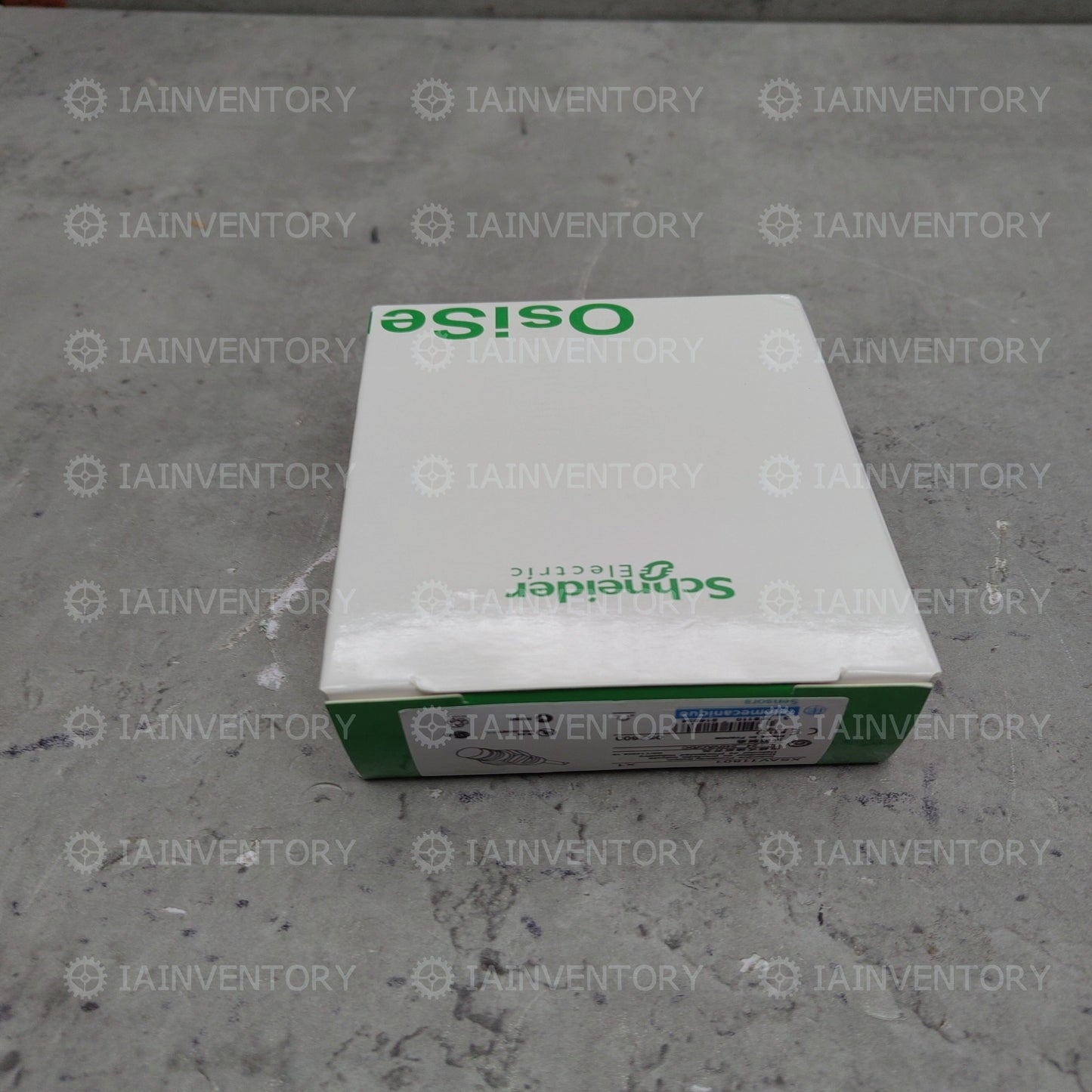 Schneider XSAV11801 Speed Switch Velocity Sensor
