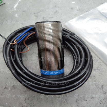 Schneider XSAV12373L05