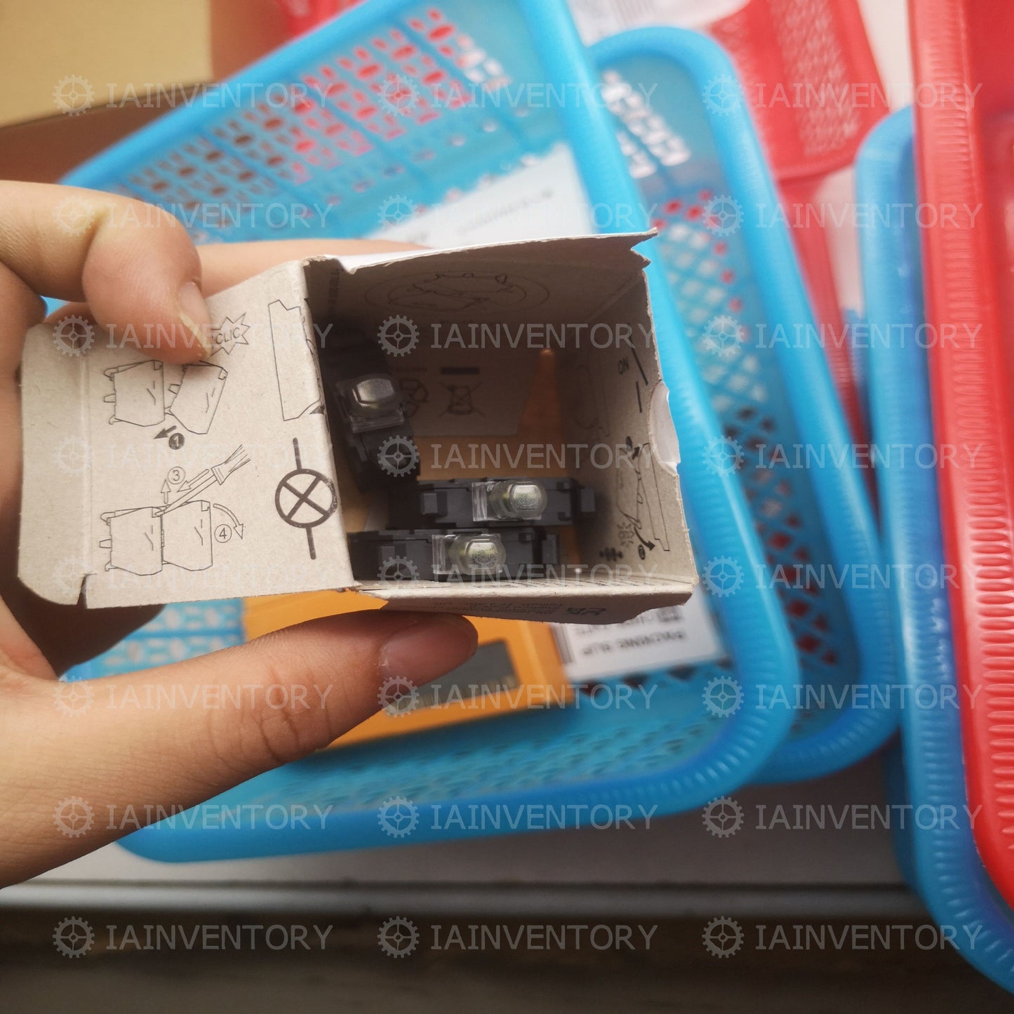 SCHNEIDER ELECTRIC ZBV-B4 LIGHT MODULE CONTACT BLOCK -